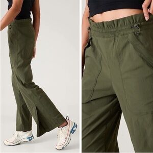 NWT Athleta Trekkie Parachute Hiking Pants Green Size 0